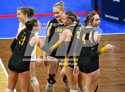 Thumbnail 1 in Thompson Valley vs. Lutheran (CHSAA 4A State Final) photogallery.