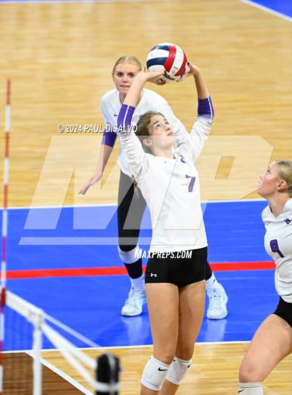 Thumbnail 3 in Thompson Valley vs. Lutheran (CHSAA 4A State Final) photogallery.