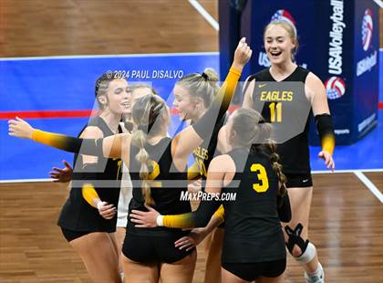 Thumbnail 1 in Thompson Valley vs. Lutheran (CHSAA 4A State Final) photogallery.