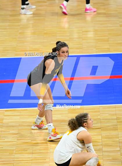 Thumbnail 1 in Thompson Valley vs. Lutheran (CHSAA 4A State Final) photogallery.