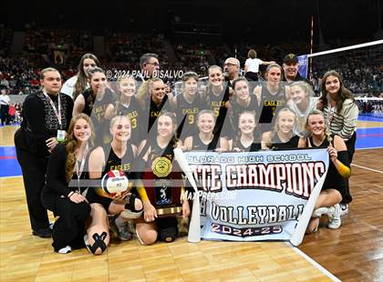Thumbnail 2 in Thompson Valley vs. Lutheran (CHSAA 4A State Final) photogallery.