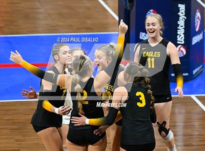 Thumbnail 3 in Thompson Valley vs. Lutheran (CHSAA 4A State Final) photogallery.