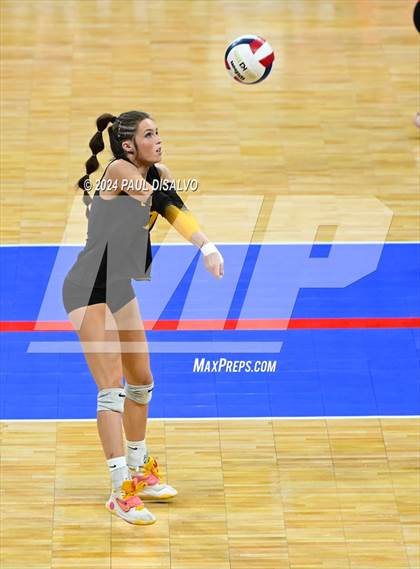 Thumbnail 1 in Thompson Valley vs. Lutheran (CHSAA 4A State Final) photogallery.