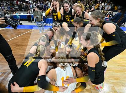 Thumbnail 3 in Thompson Valley vs. Lutheran (CHSAA 4A State Final) photogallery.