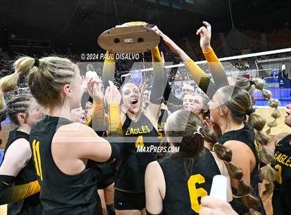 Thumbnail 1 in Thompson Valley vs. Lutheran (CHSAA 4A State Final) photogallery.