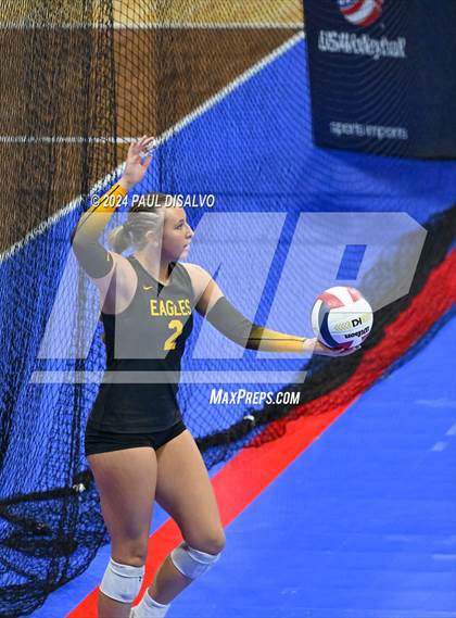Thumbnail 2 in Thompson Valley vs. Lutheran (CHSAA 4A State Final) photogallery.