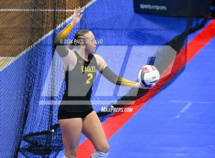 Thumbnail 3 in Thompson Valley vs. Lutheran (CHSAA 4A State Final) photogallery.