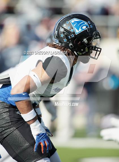 Thumbnail 1 in North Crowley vs Allen (UIL 6A Football Regional Quarterfinals) photogallery.