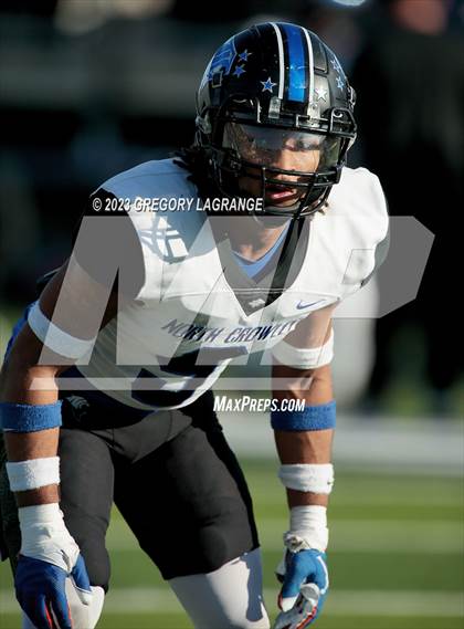 Thumbnail 2 in North Crowley vs Allen (UIL 6A Football Regional Quarterfinals) photogallery.