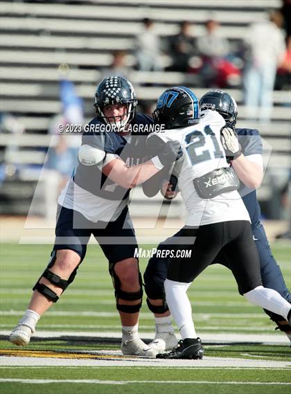 Thumbnail 2 in North Crowley vs Allen (UIL 6A Football Regional Quarterfinals) photogallery.