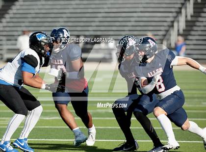 Thumbnail 2 in North Crowley vs Allen (UIL 6A Football Regional Quarterfinals) photogallery.