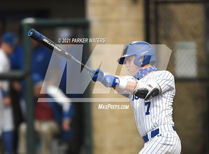 Thumbnail 3 in Holy Cross @ Jesuit photogallery.