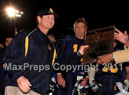 Thumbnail 3 in Arroyo Grande vs. Culver City (CIF SS Western Division Final) photogallery.