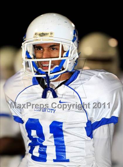 Thumbnail 2 in Arroyo Grande vs. Culver City (CIF SS Western Division Final) photogallery.