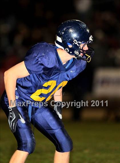Thumbnail 3 in Arroyo Grande vs. Culver City (CIF SS Western Division Final) photogallery.