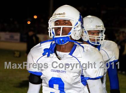 Thumbnail 2 in Arroyo Grande vs. Culver City (CIF SS Western Division Final) photogallery.
