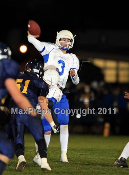 Thumbnail 1 in Arroyo Grande vs. Culver City (CIF SS Western Division Final) photogallery.