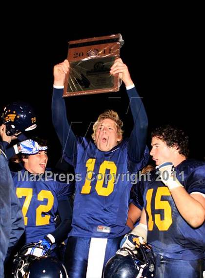 Thumbnail 3 in Arroyo Grande vs. Culver City (CIF SS Western Division Final) photogallery.