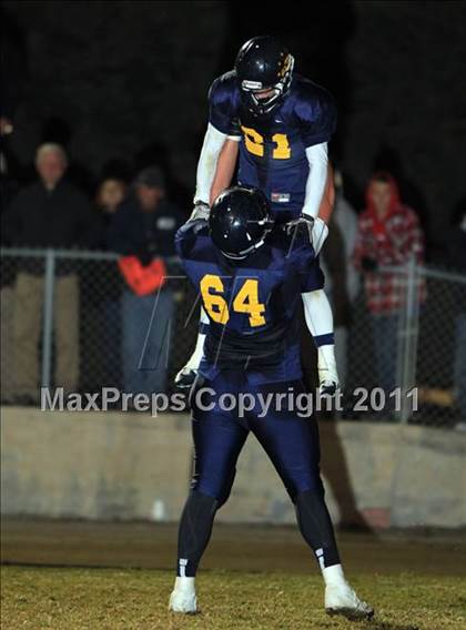 Thumbnail 1 in Arroyo Grande vs. Culver City (CIF SS Western Division Final) photogallery.