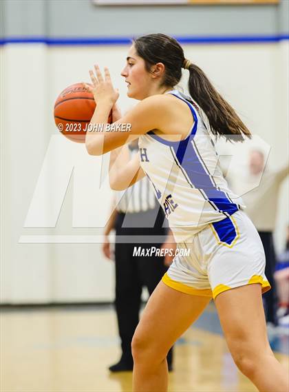 Thumbnail 2 in Portola vs. South Tahoe (Varsity Elite Tournament) photogallery.