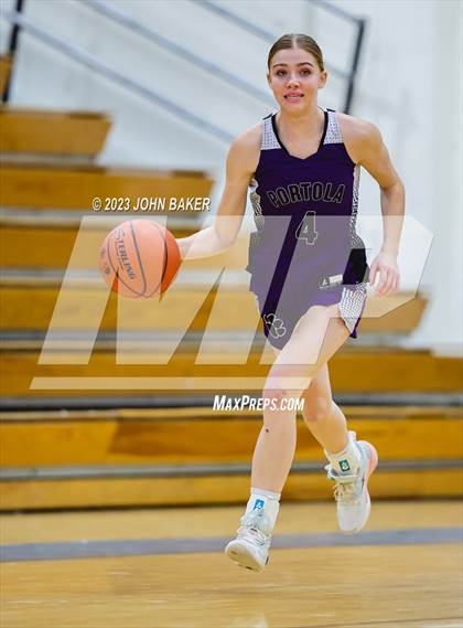 Thumbnail 1 in Portola vs. South Tahoe (Varsity Elite Tournament) photogallery.