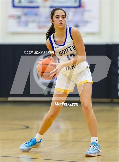 Thumbnail 1 in Portola vs. South Tahoe (Varsity Elite Tournament) photogallery.