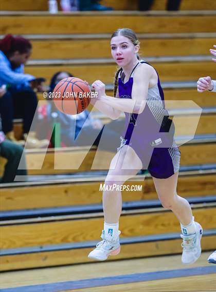 Thumbnail 3 in Portola vs. South Tahoe (Varsity Elite Tournament) photogallery.