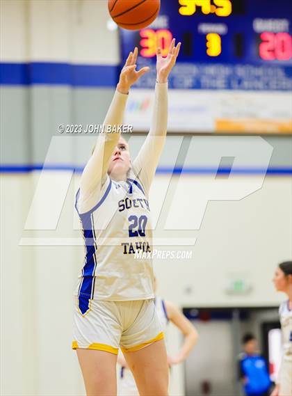 Thumbnail 1 in Portola vs. South Tahoe (Varsity Elite Tournament) photogallery.