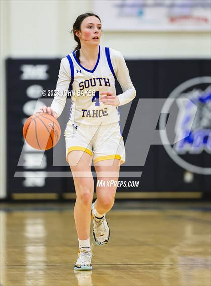 Thumbnail 3 in Portola vs. South Tahoe (Varsity Elite Tournament) photogallery.