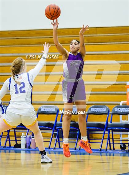Thumbnail 1 in Portola vs. South Tahoe (Varsity Elite Tournament) photogallery.