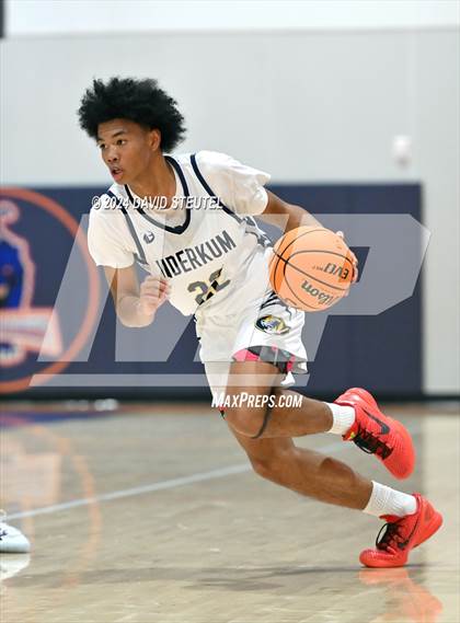 Thumbnail 3 in Rocklin vs. Inderkum (Fortune Showcase) photogallery.