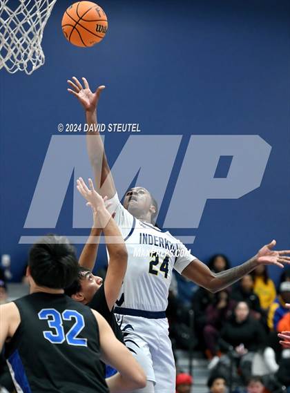 Thumbnail 2 in Rocklin vs. Inderkum (Fortune Showcase) photogallery.