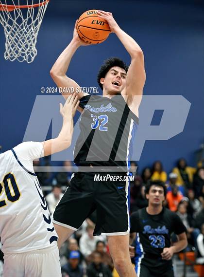 Thumbnail 3 in Rocklin vs. Inderkum (Fortune Showcase) photogallery.