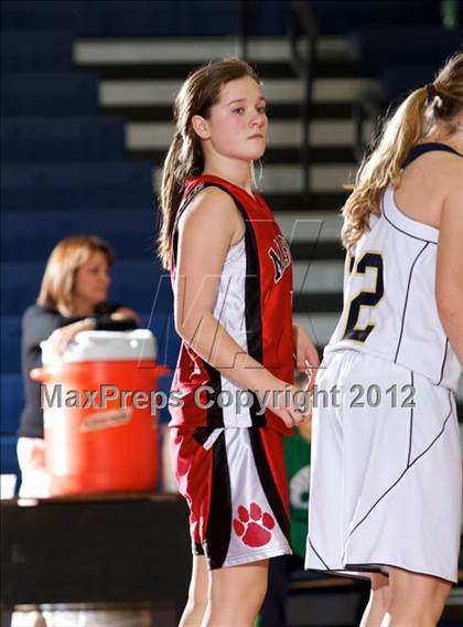 Thumbnail 2 in Masuk vs Lauralton Hall (SWC Semifinal) photogallery.