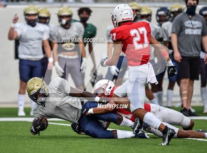 Thumbnail 3 in Klein Collins @ Katy (Scrimmage) photogallery.