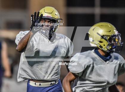 Thumbnail 3 in Klein Collins @ Katy (Scrimmage) photogallery.