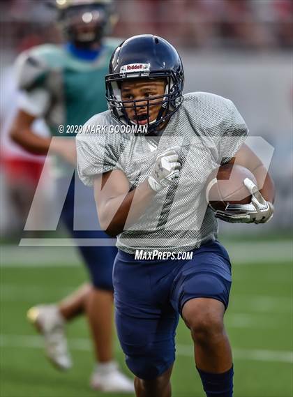 Thumbnail 1 in Klein Collins @ Katy (Scrimmage) photogallery.