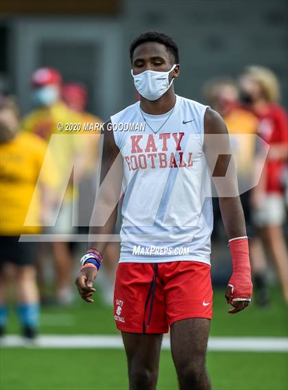 Thumbnail 2 in Klein Collins @ Katy (Scrimmage) photogallery.