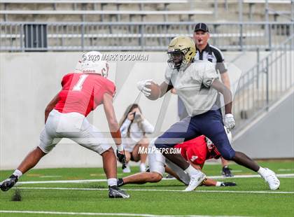 Thumbnail 2 in Klein Collins @ Katy (Scrimmage) photogallery.
