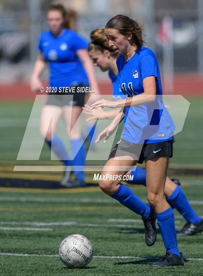 Thumbnail 3 in Otay Ranch vs. La Jolla Country Day (CIF SDS D5 Final) photogallery.
