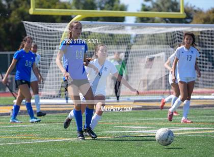 Thumbnail 3 in Otay Ranch vs. La Jolla Country Day (CIF SDS D5 Final) photogallery.