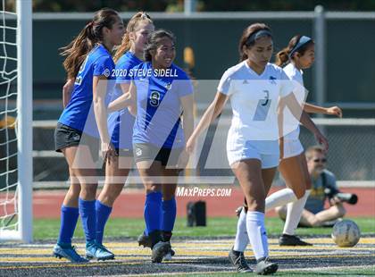 Thumbnail 2 in Otay Ranch vs. La Jolla Country Day (CIF SDS D5 Final) photogallery.
