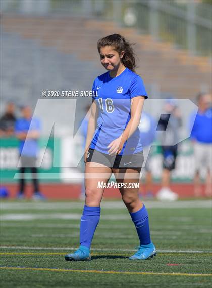 Thumbnail 3 in Otay Ranch vs. La Jolla Country Day (CIF SDS D5 Final) photogallery.