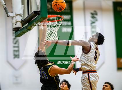 Thumbnail 2 in Divine Savior Academy vs. Mater Lakes Academy (Sun Bash Miami) photogallery.