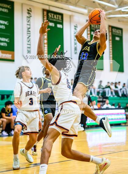 Thumbnail 1 in Divine Savior Academy vs. Mater Lakes Academy (Sun Bash Miami) photogallery.