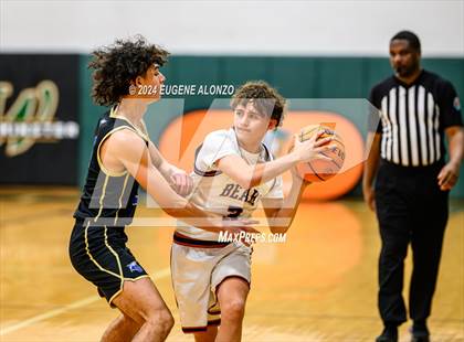 Thumbnail 2 in Divine Savior Academy vs. Mater Lakes Academy (Sun Bash Miami) photogallery.