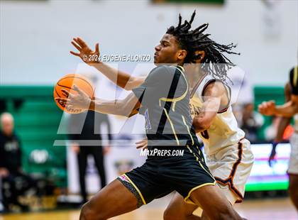 Thumbnail 1 in Divine Savior Academy vs. Mater Lakes Academy (Sun Bash Miami) photogallery.