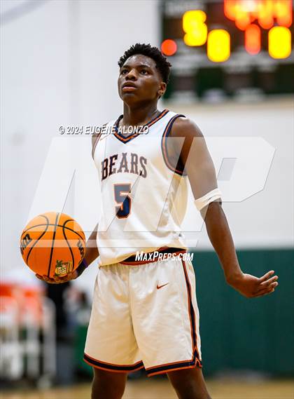 Thumbnail 3 in Divine Savior Academy vs. Mater Lakes Academy (Sun Bash Miami) photogallery.