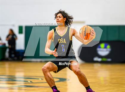 Thumbnail 2 in Divine Savior Academy vs. Mater Lakes Academy (Sun Bash Miami) photogallery.