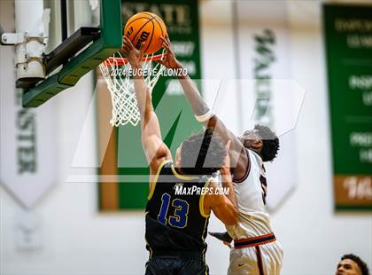 Thumbnail 3 in Divine Savior Academy vs. Mater Lakes Academy (Sun Bash Miami) photogallery.